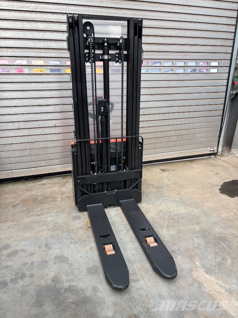 Noblelift SWB-130D Meeloop stapelaar