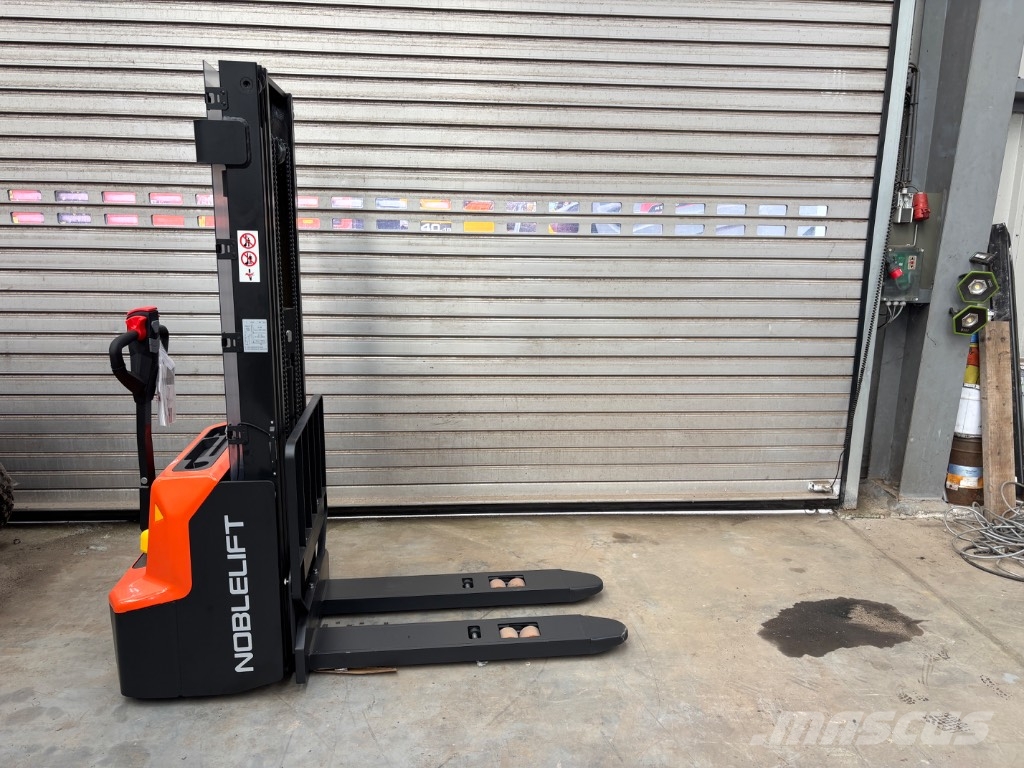 Noblelift SWB-130D Meeloop stapelaar