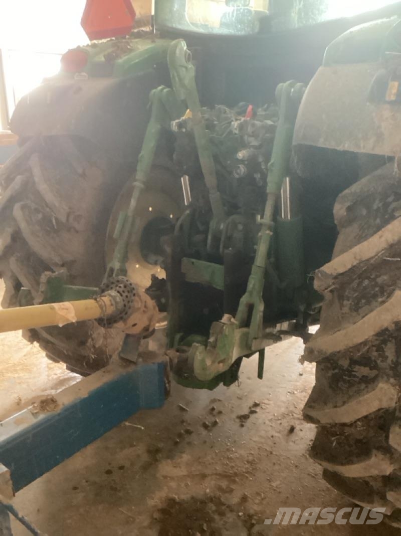 John Deere 6150R Traktorok