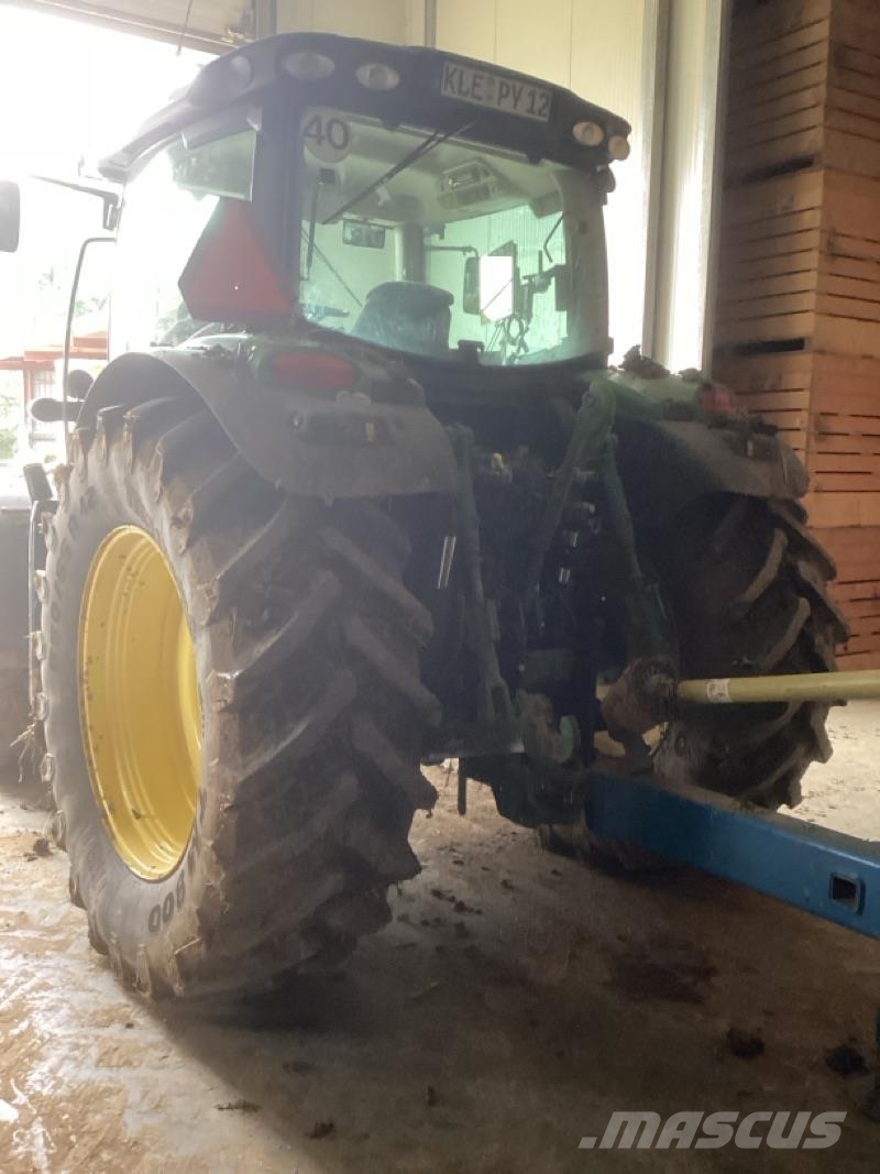 John Deere 6150R Traktorok