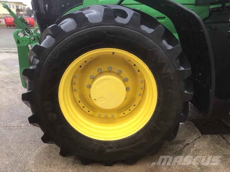 John Deere 7R 330 Traktoren