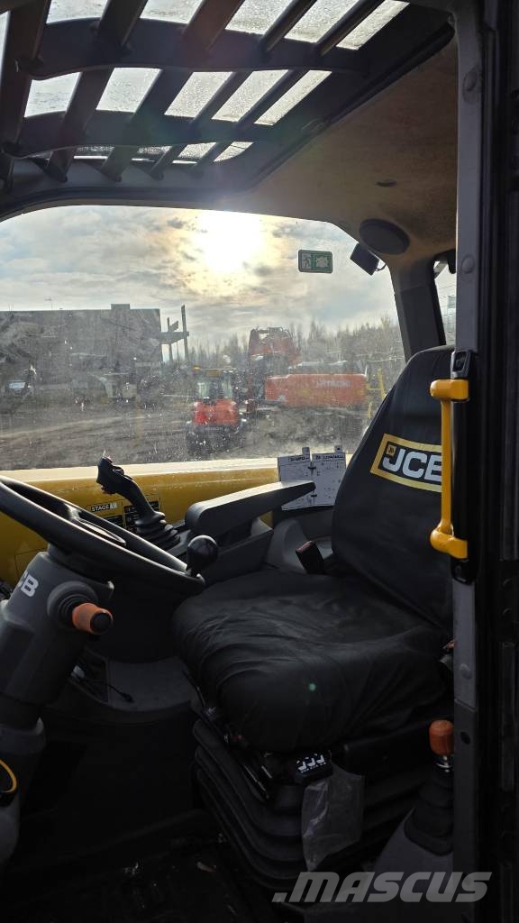 JCB 560-80IND Teleskopski viličari
