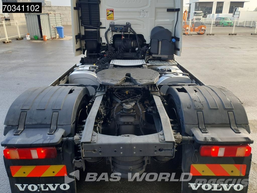 Volvo FM 460 4X2 D13! Globe 2x Tanks Navi Vilcēji