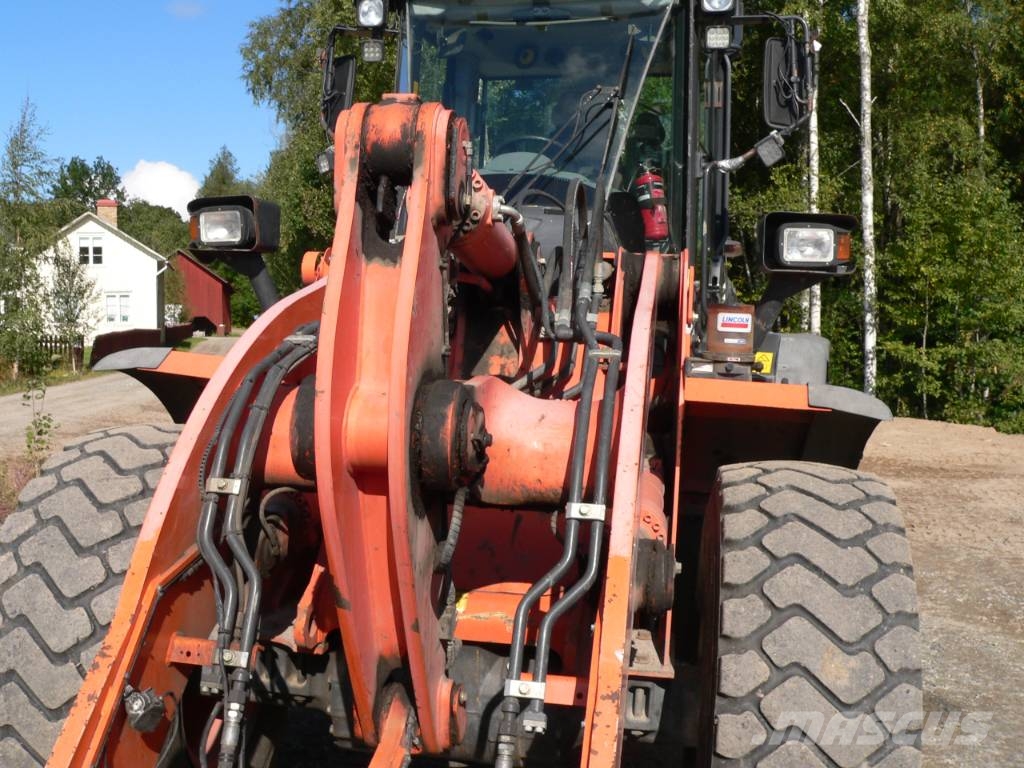 Hitachi ZW 180-5B Rataslaadurid