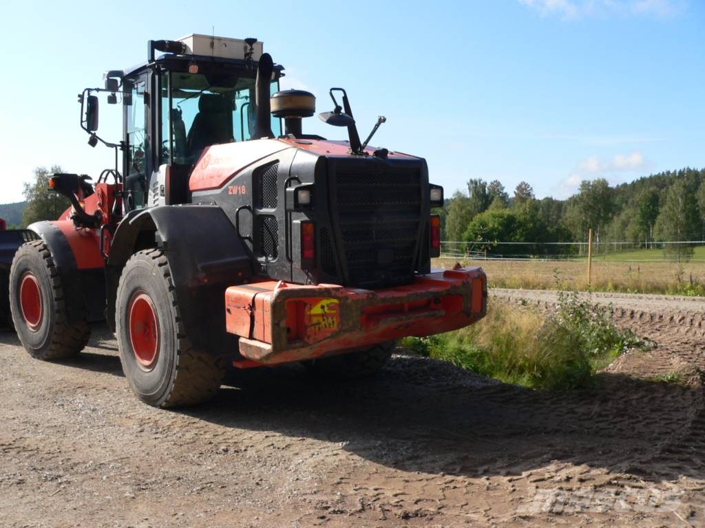 Hitachi ZW 180-5B Rataslaadurid