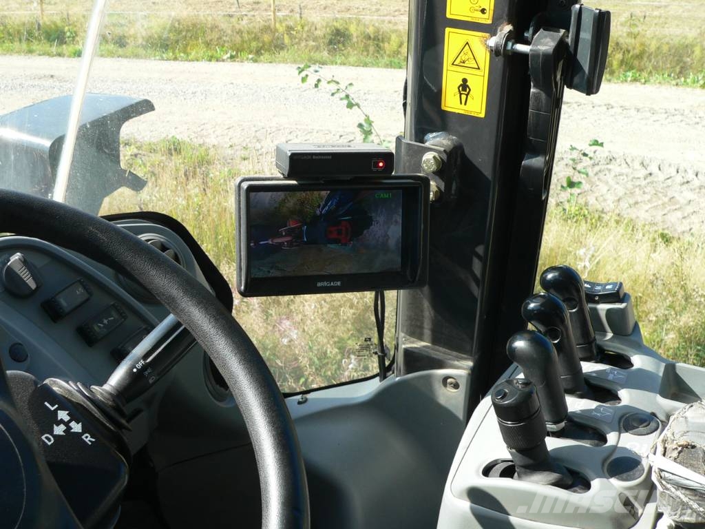 Hitachi ZW 180-5B Rataslaadurid