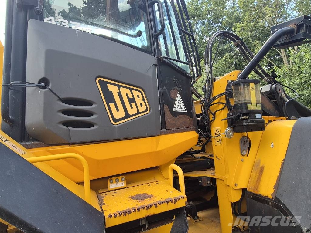 JCB 437 HT لوادر بعجل