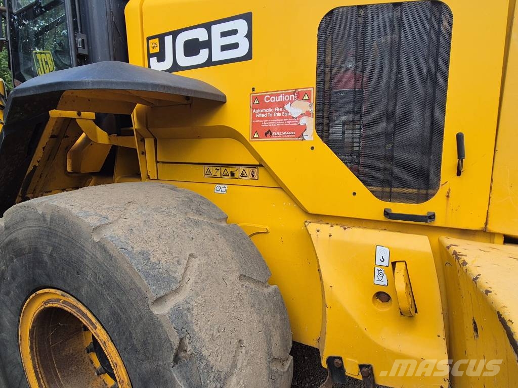JCB 437 HT لوادر بعجل