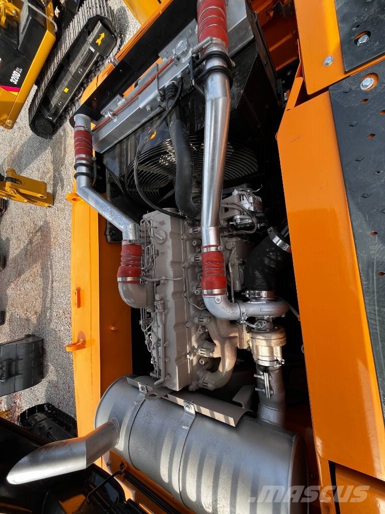 Hyundai 305LC-9T Raupenbagger