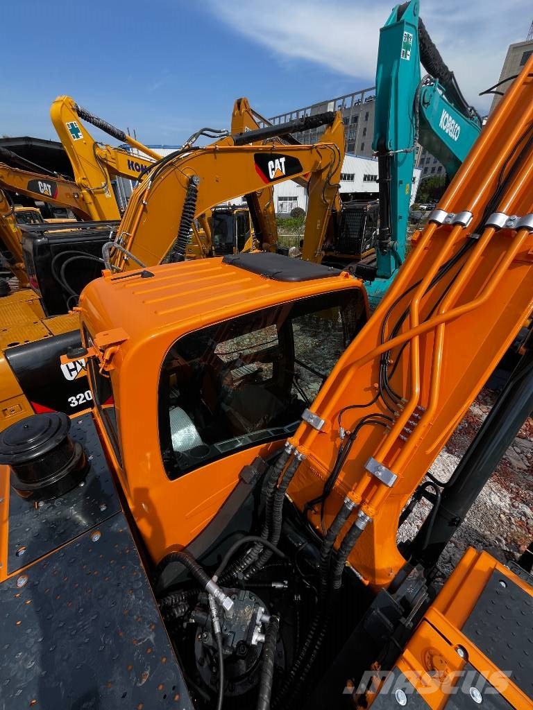 Hyundai 305LC-9T Raupenbagger