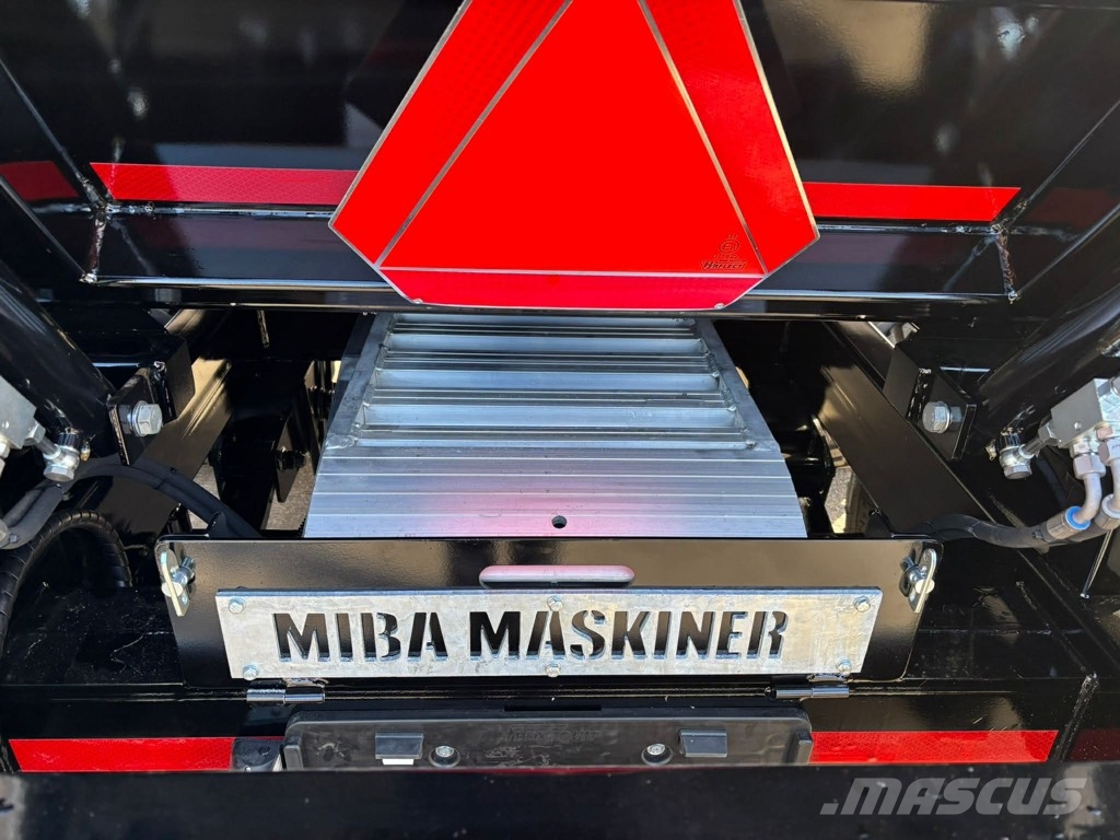 McKee 16T entrepenørvogn med nedfoldbare sider مقطورات قلابة