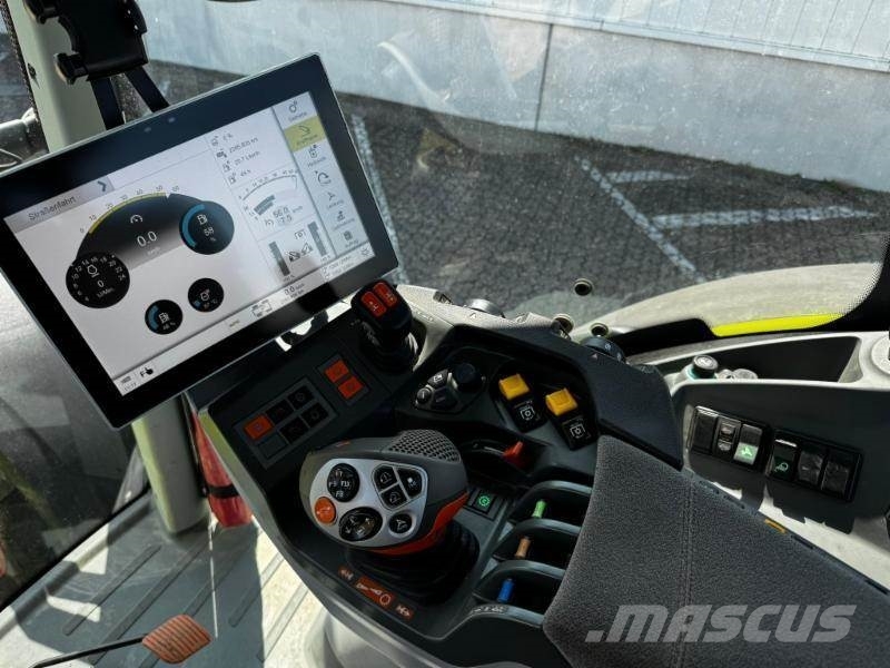 CLAAS AXION 870 CMATIC FOCUS 트랙터