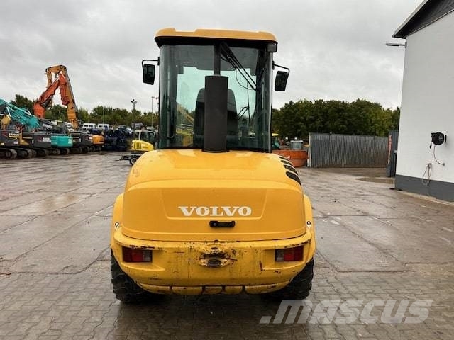Volvo L 35 B 轮式装载机