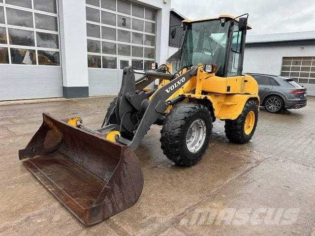 Volvo L 35 B 轮式装载机