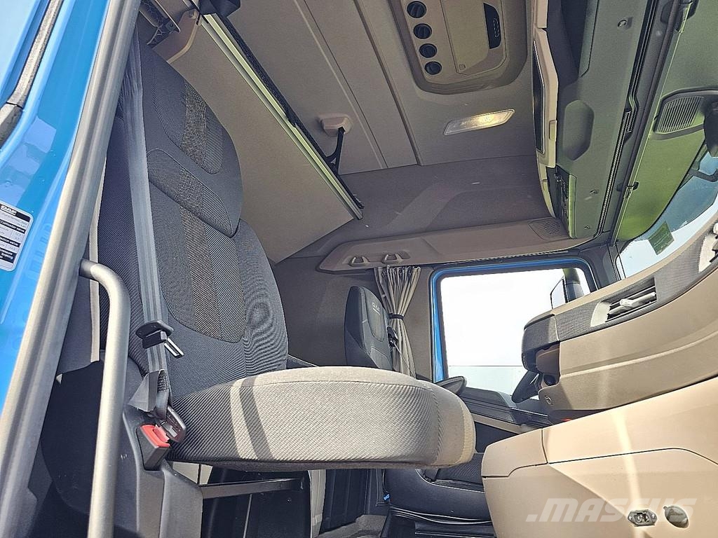 DAF XG 480 323tkm Тягачі