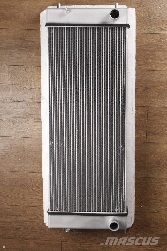 CASE Water Radiator LN002850 Radiatoriai