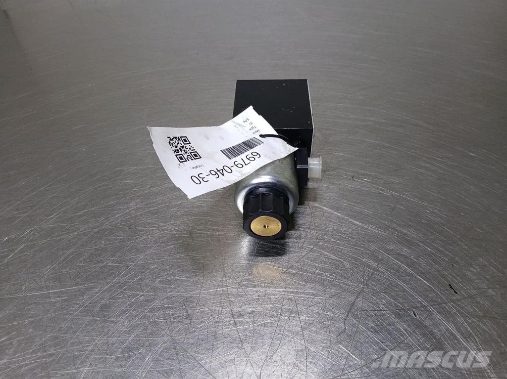 Parker D3W20BNKP30 - NG10 4/2 Valve 12V Hydraulika