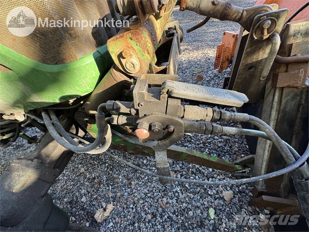 John Deere 4720 Kleintraktoren