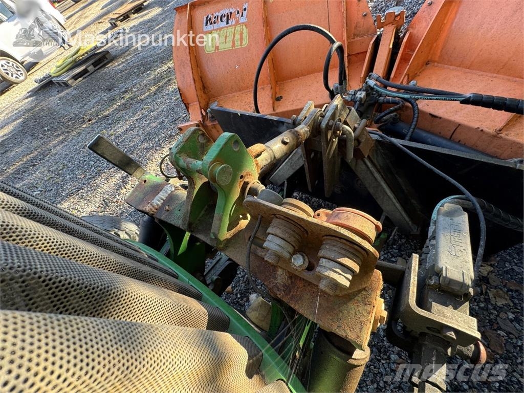 John Deere 4720 Kleintraktoren