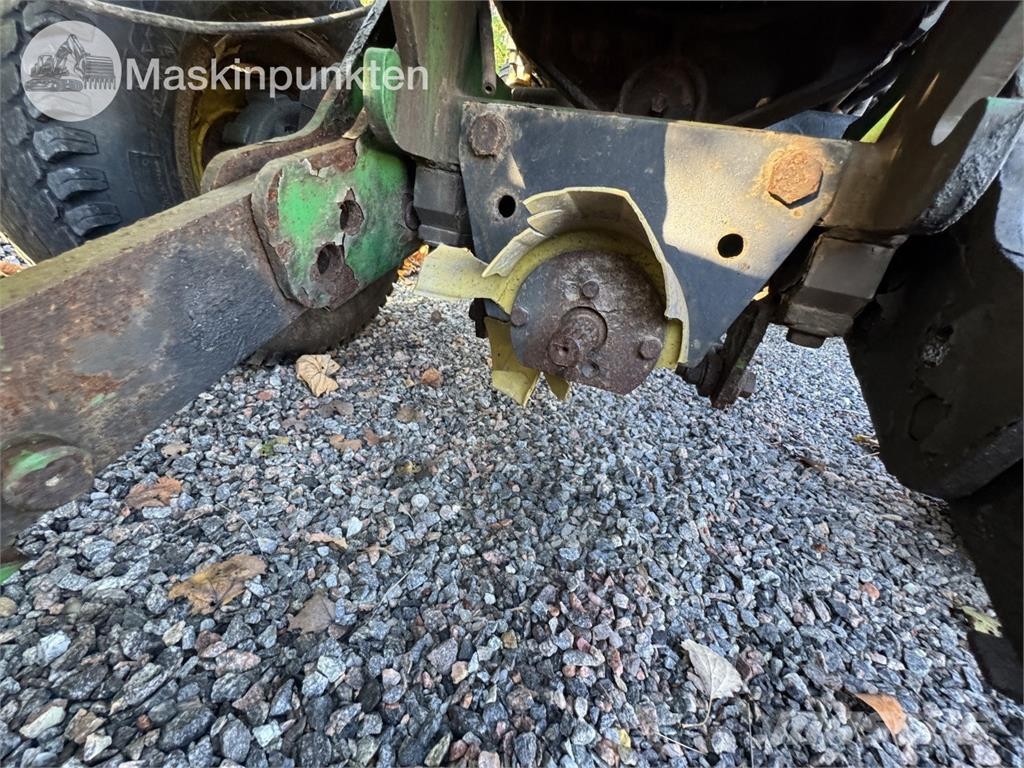 John Deere 4720 Kleintraktoren