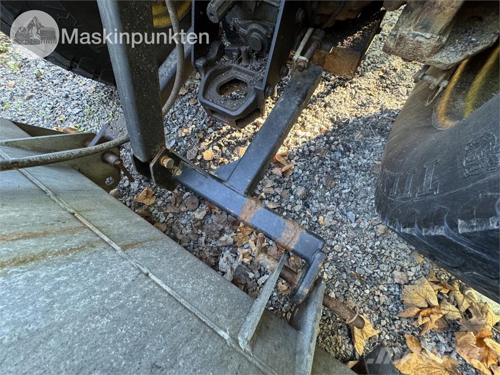 John Deere 4720 Kleintraktoren