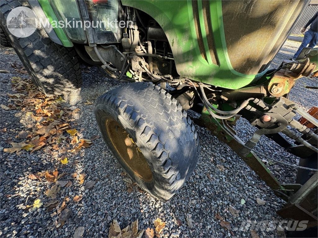 John Deere 4720 Kleintraktoren
