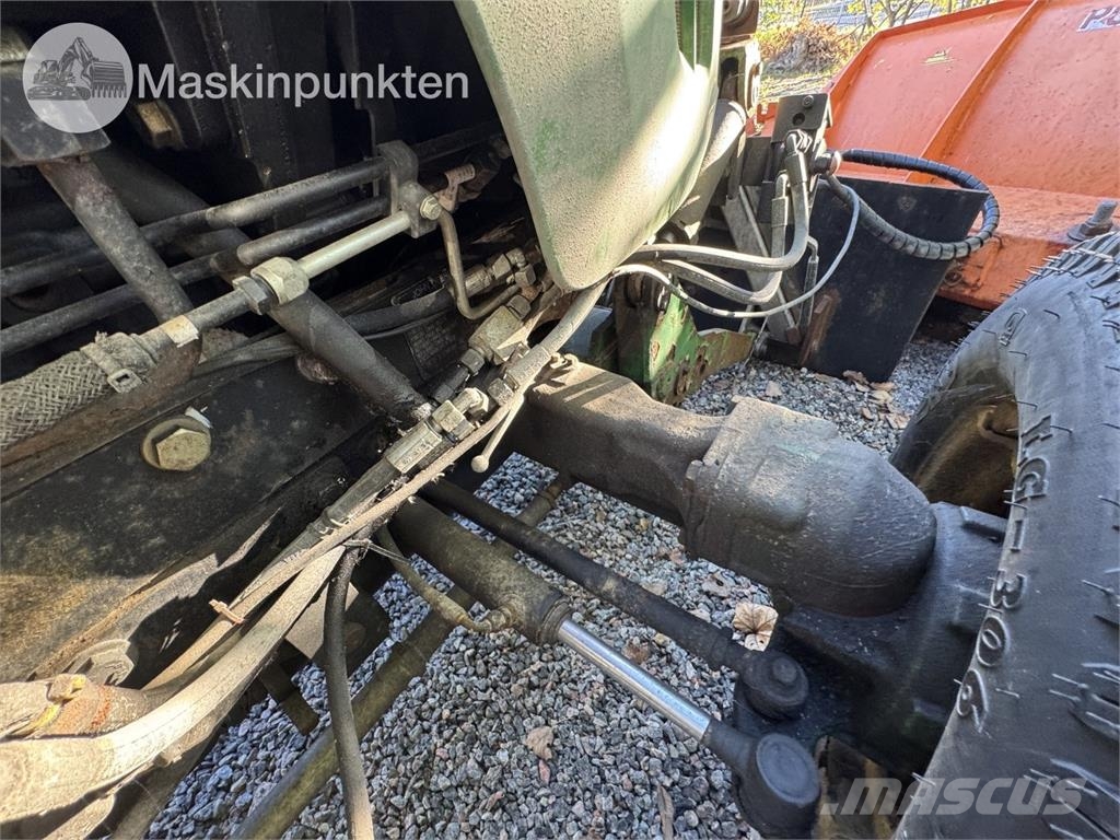 John Deere 4720 Kleintraktoren
