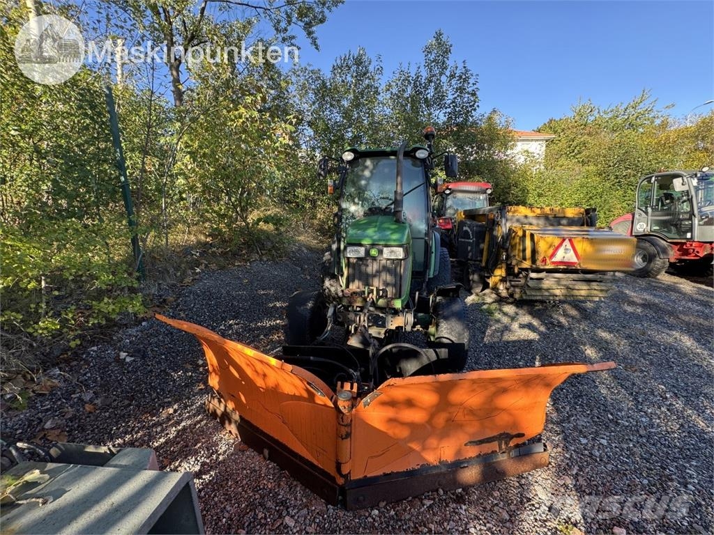 John Deere 4720 Kleintraktoren
