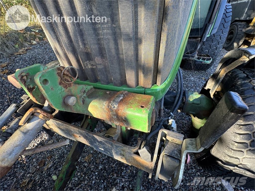 John Deere 4720 Kleintraktoren