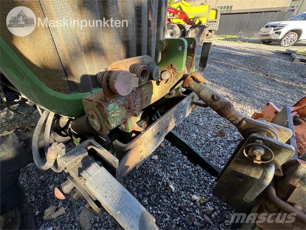 John Deere 4720 Kleintraktoren