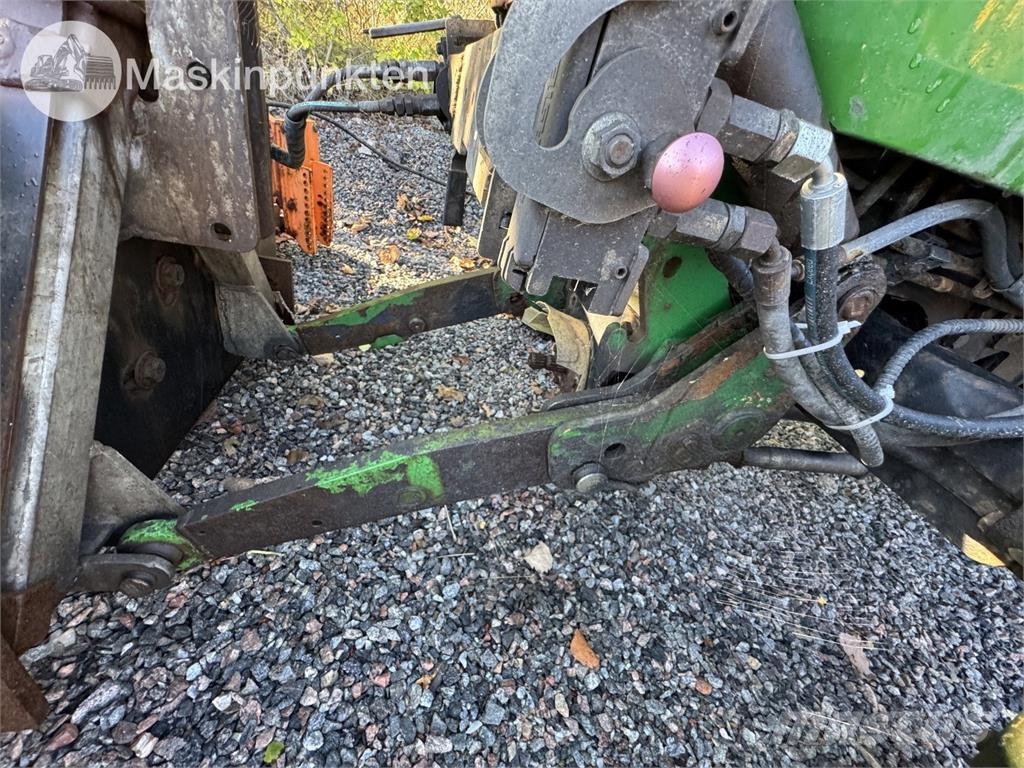 John Deere 4720 Kleintraktoren