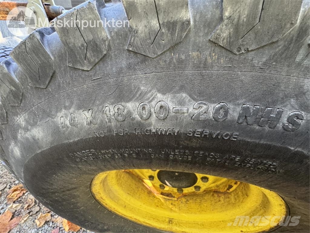 John Deere 4720 Kleintraktoren