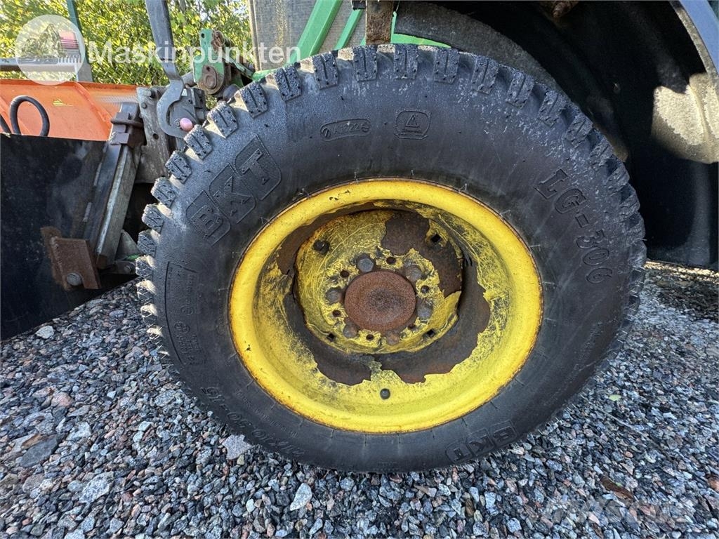 John Deere 4720 Kleintraktoren