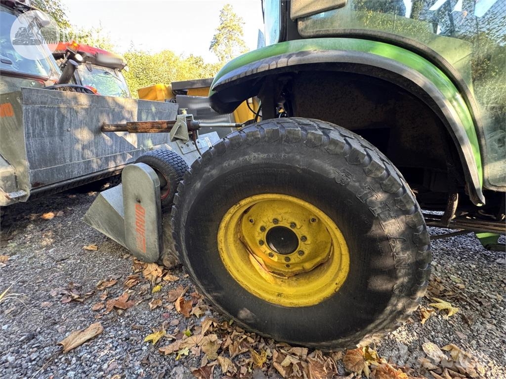 John Deere 4720 Kleintraktoren