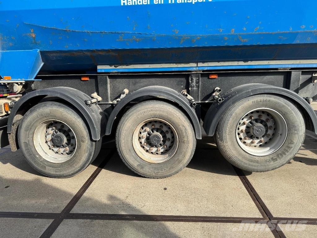 VTR TRAILER KIS 3B 3 AXLE SAF KIPPER Kippers