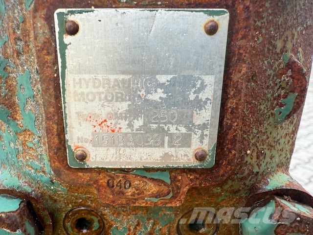 Casagrande MASZT WIERTNICZY MASA 1200 KG Camion foreuse
