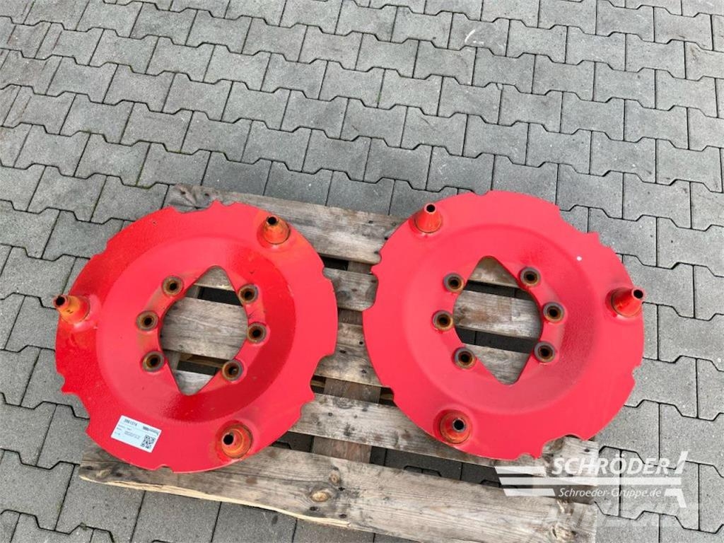 Fendt ADAPTERPLATTEN FÜR RADGEWICHT 600 KG الإطارات والعجلات والحافات