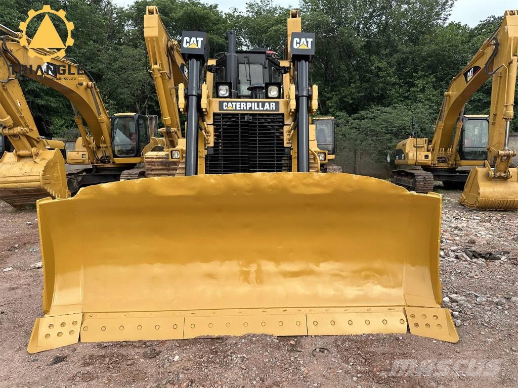CAT D 7 R Buldožeri gusjeničari