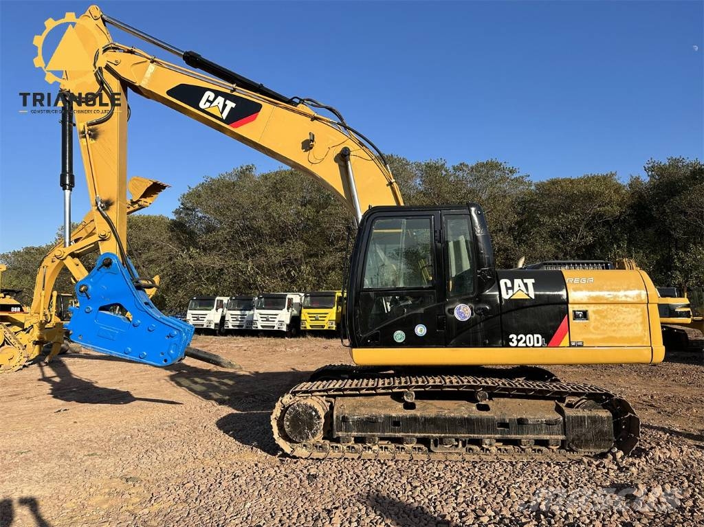 CAT 320 D L Гусеничні екскаватори