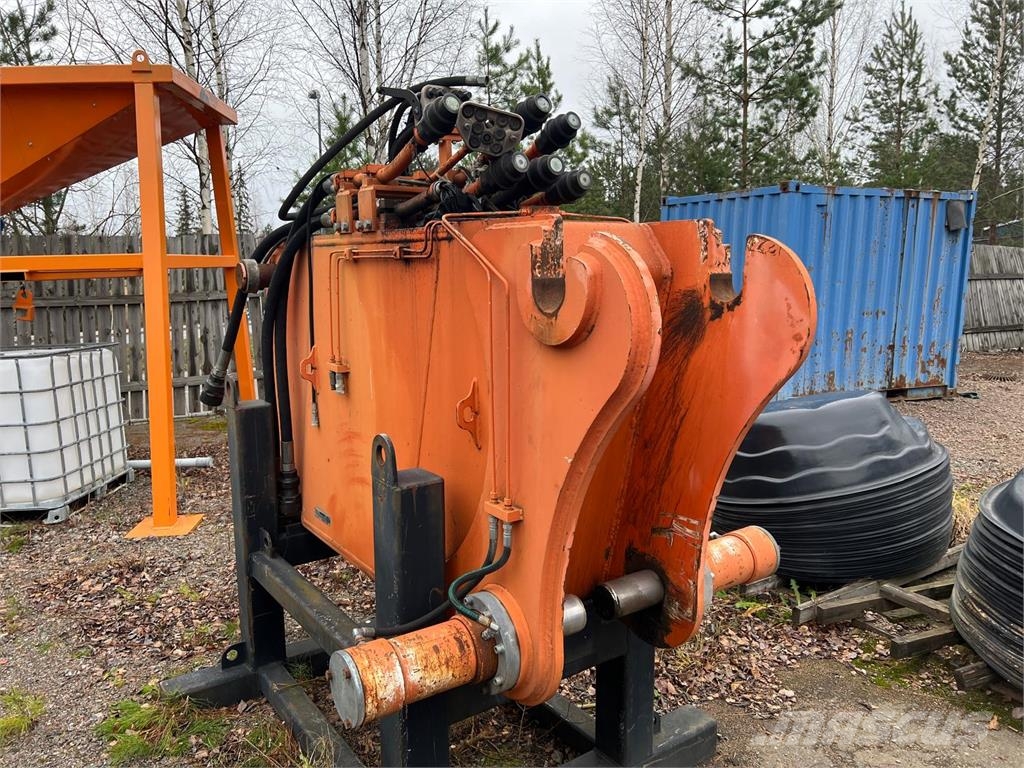 Hitachi ZX470LCH-3 حفارات هدم