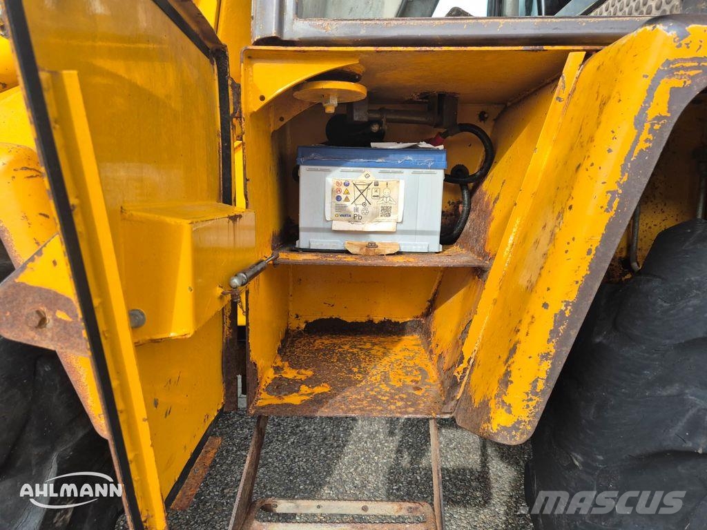 Ahlmann AZ 45 Pale gommate