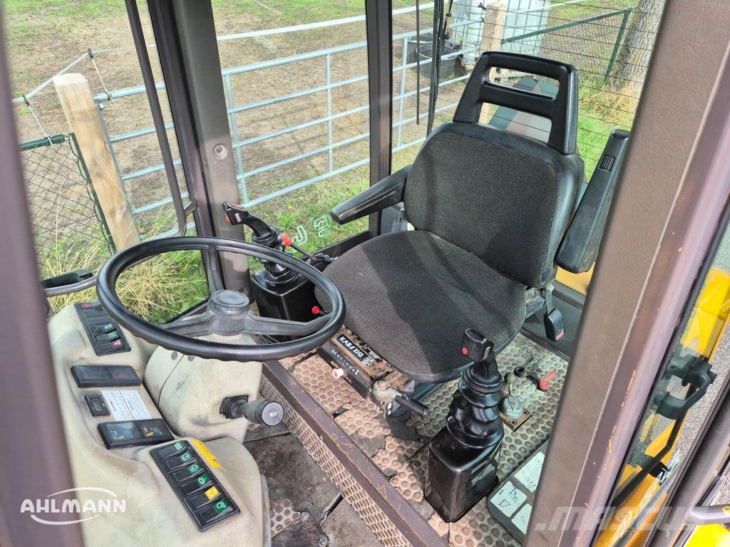 Ahlmann AZ 45 Pale gommate