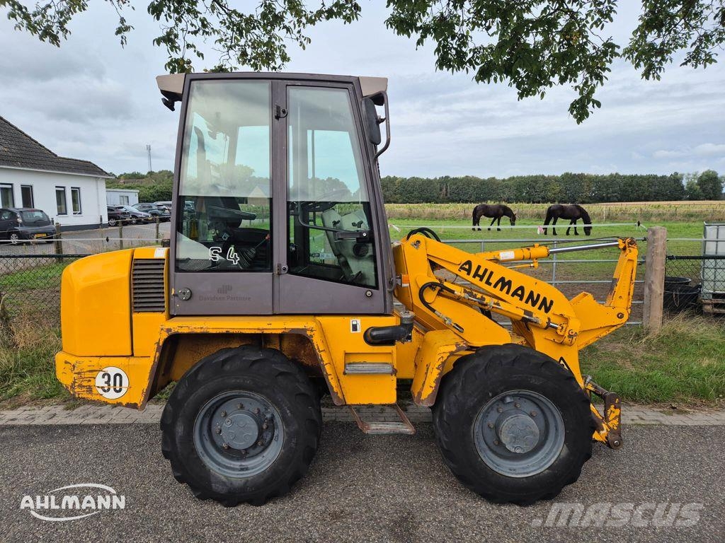 Ahlmann AZ 45 Pale gommate