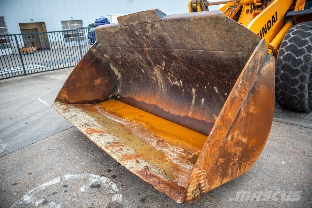 Hyundai HL955XT Cargadoras sobre ruedas