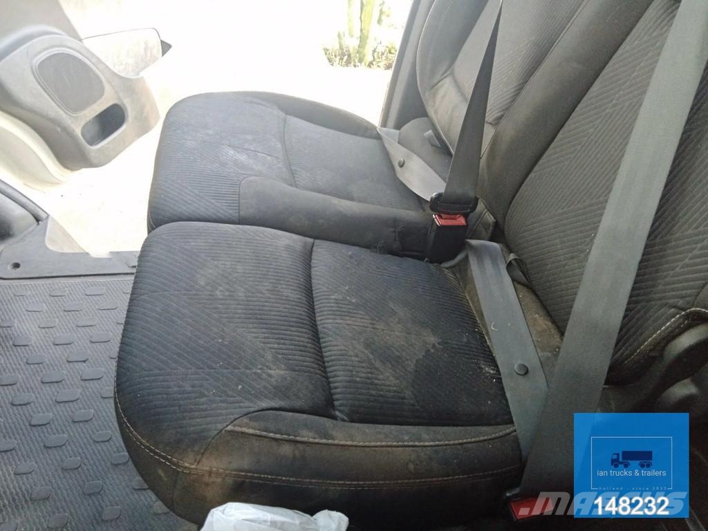 Renault Trafic DCI 111FCC FRANCE ELEVATEUR EURO 6 NACELLE Aanhanger hoogwerkers