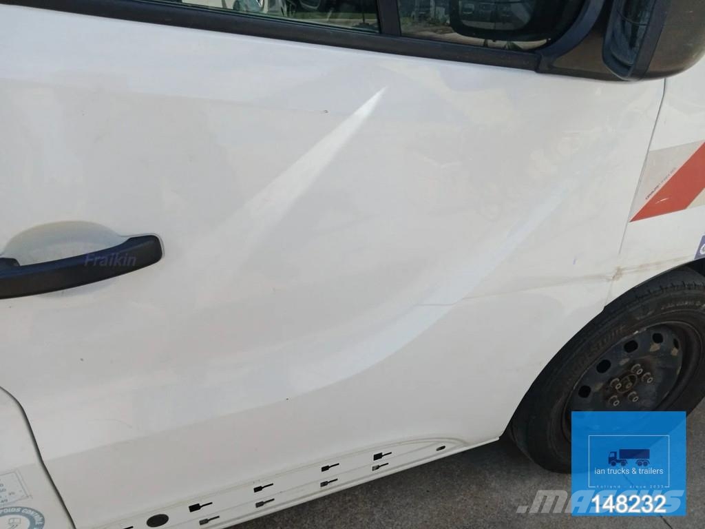 Renault Trafic DCI 111FCC FRANCE ELEVATEUR EURO 6 NACELLE Aanhanger hoogwerkers