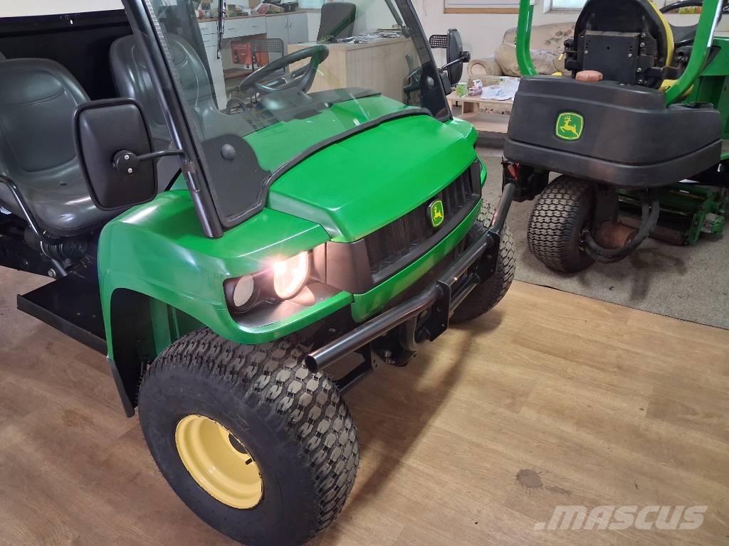 John Deere Gator HPX 4x4 مركبات عابرة البلاد