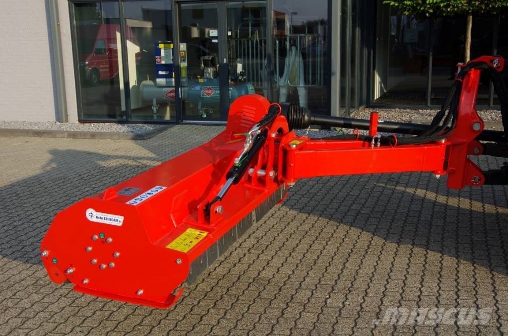 Boxer AGF 160 / AGF 180 Verstekklepelmaaier Niittomurskaimet
