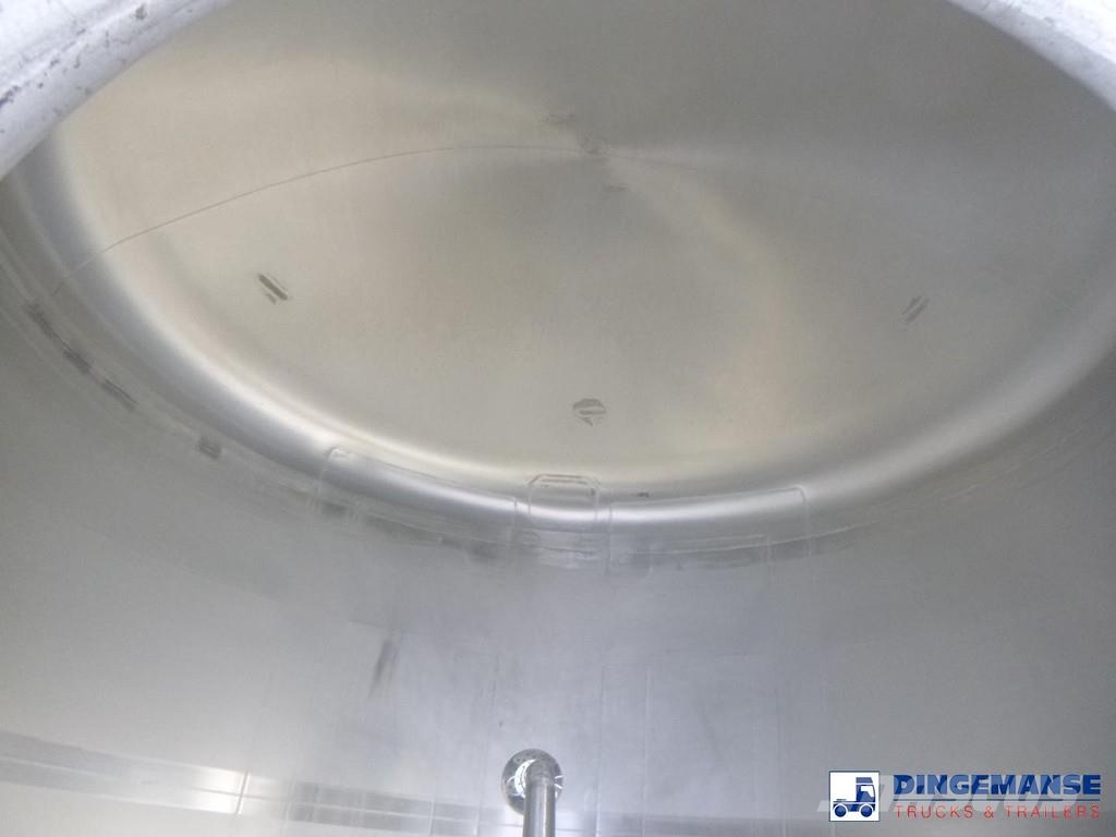 Feldbinder Food tank inox 39 m3 / 3 comp Tsisternhaagised