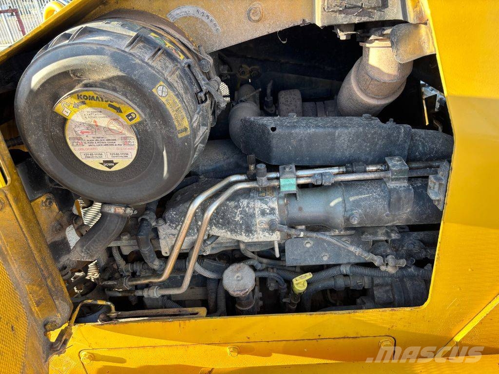 Komatsu D51PX-22, Bandschaktare Kāpurķēžu buldozeri